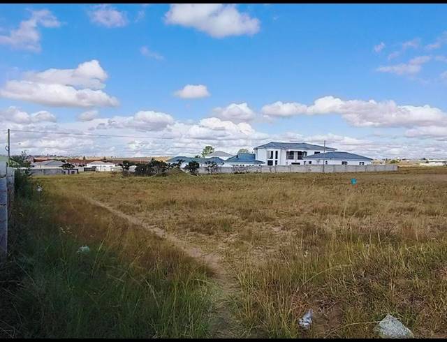 LAND FOR SALE IN SOUTHRIDGE PARK